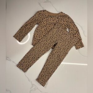 H&M Cheetah leggings and long sleeve tee